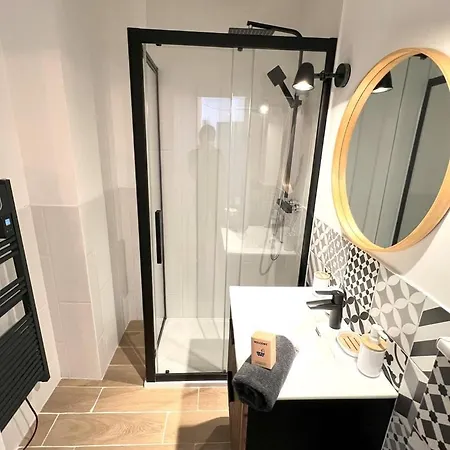 Renovated 8 Pers Rennes