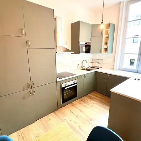 Apartment Renovated 8 Pers Rennes